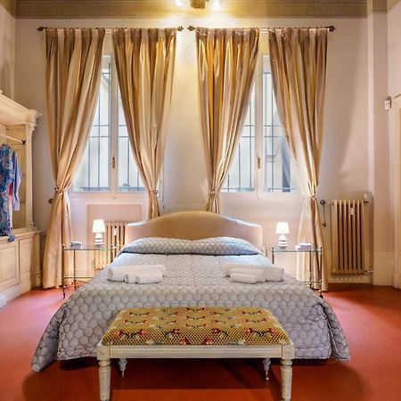 Suite Aldrovandi, With Private Garden Bologna Exterior photo